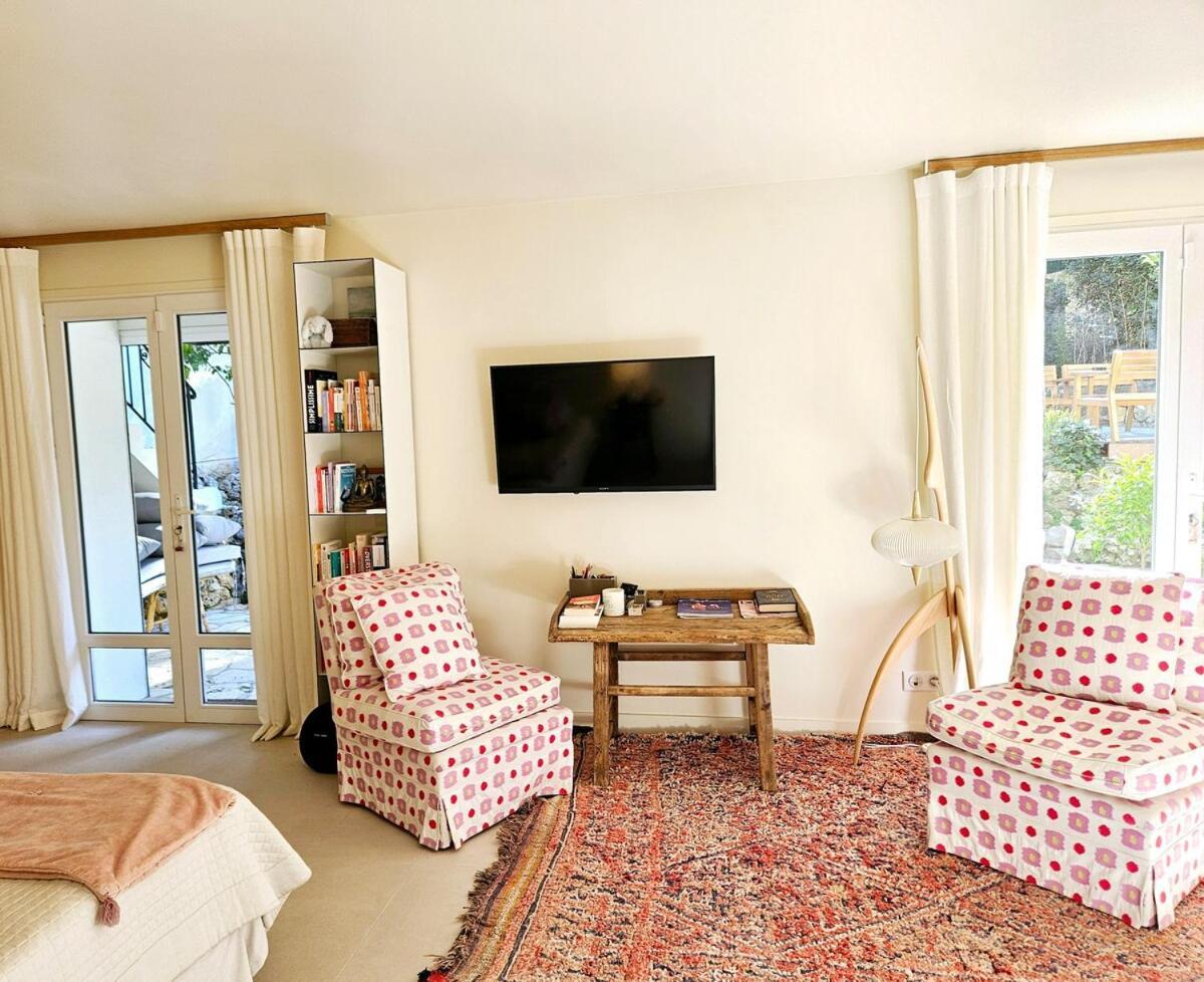 3 Bedroom House In The Center Of Cannes